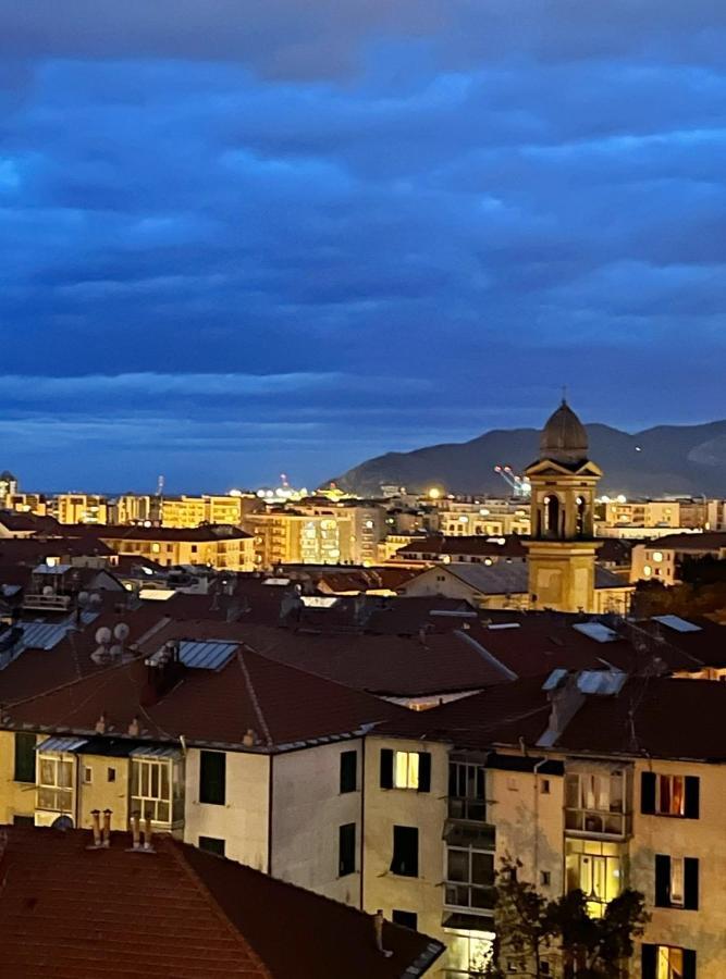 Il Nido Di Giraben Apartment Savona Luaran gambar
