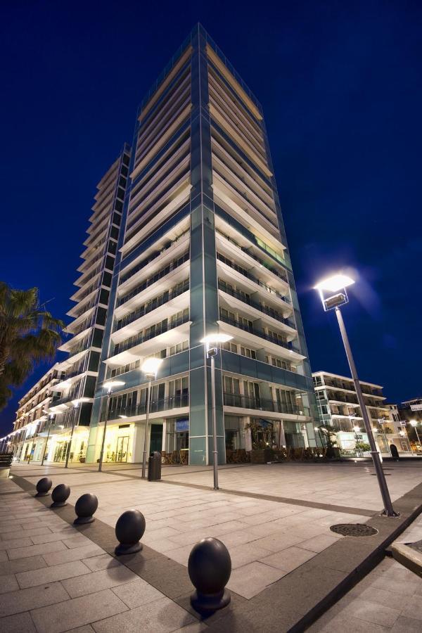 Il Nido Di Giraben Apartment Savona Luaran gambar