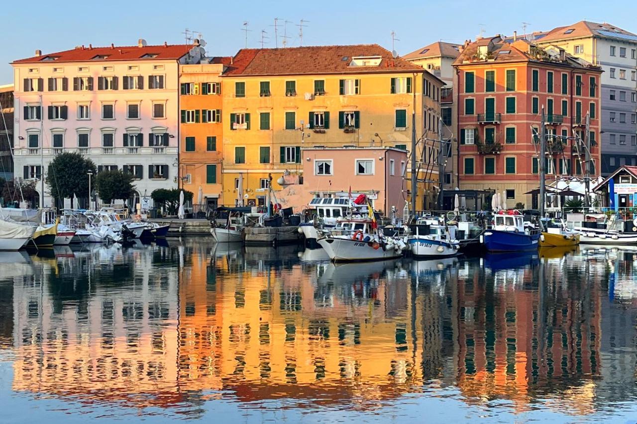 Il Nido Di Giraben Apartment Savona Luaran gambar