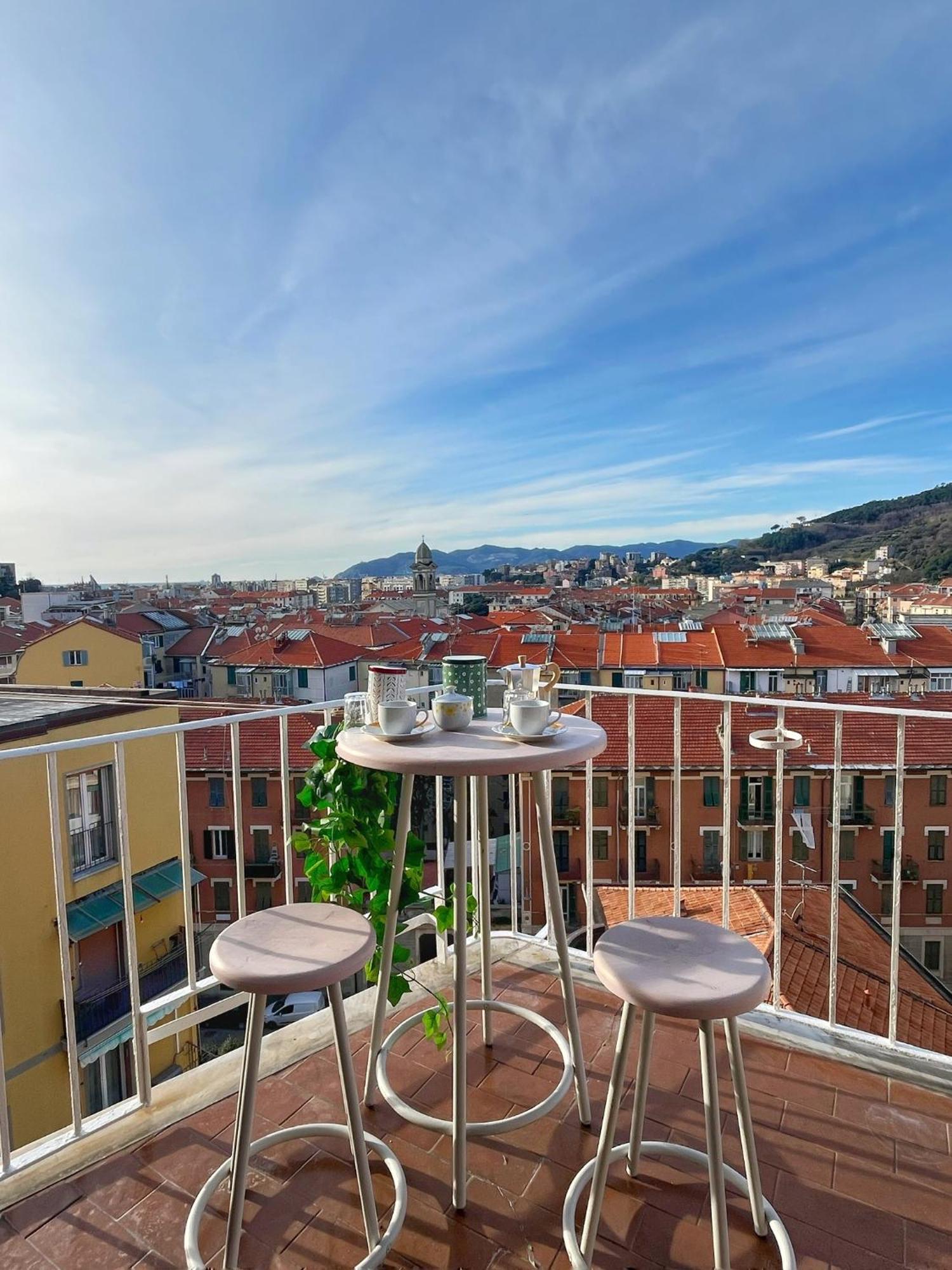 Il Nido Di Giraben Apartment Savona Luaran gambar